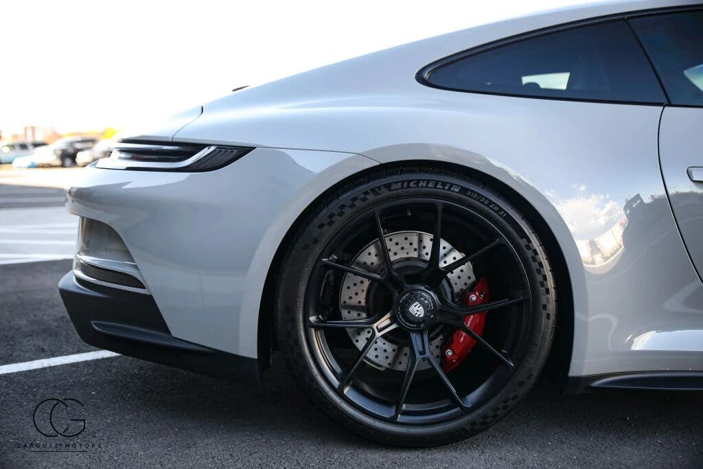 2022 Porsche 992 GT3 - Image 18 of 31