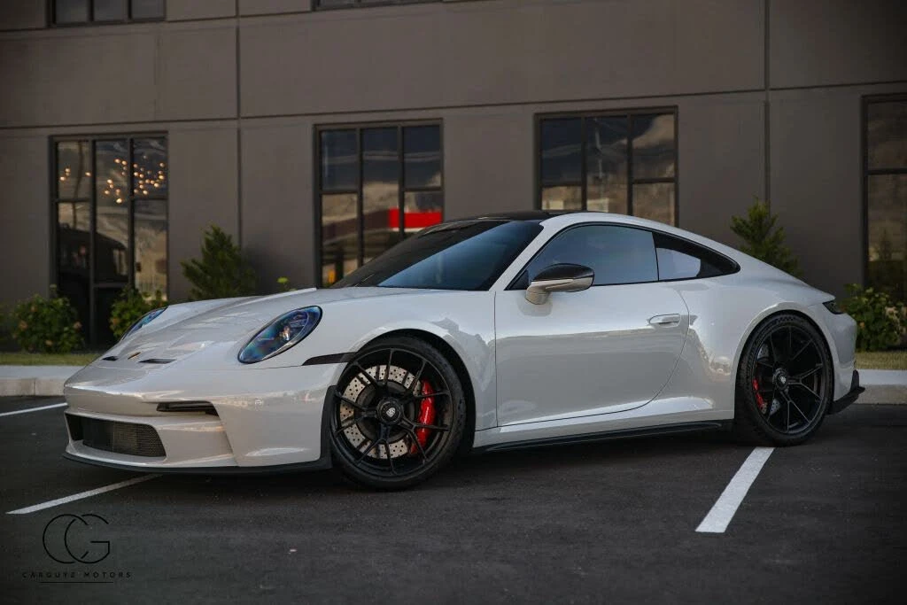 2022 Porsche 992 GT3 - Image 4 of 31
