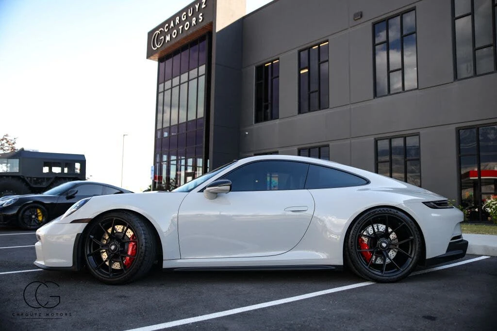 2022 Porsche 992 GT3 - Image 11 of 31