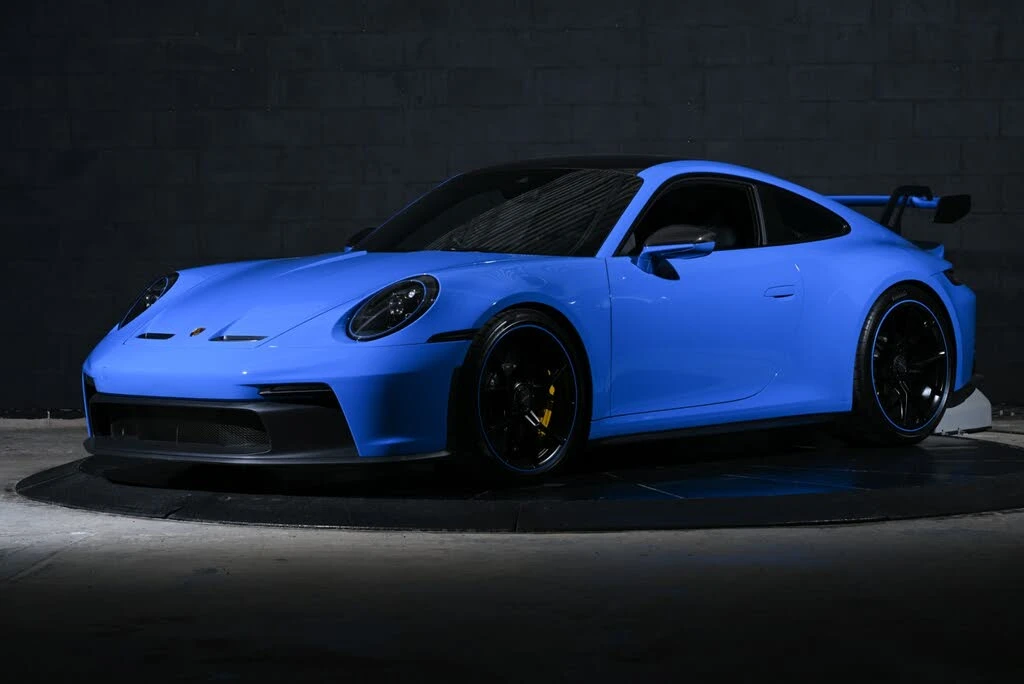 2022 Porsche 992 GT3 - Image 2 of 31