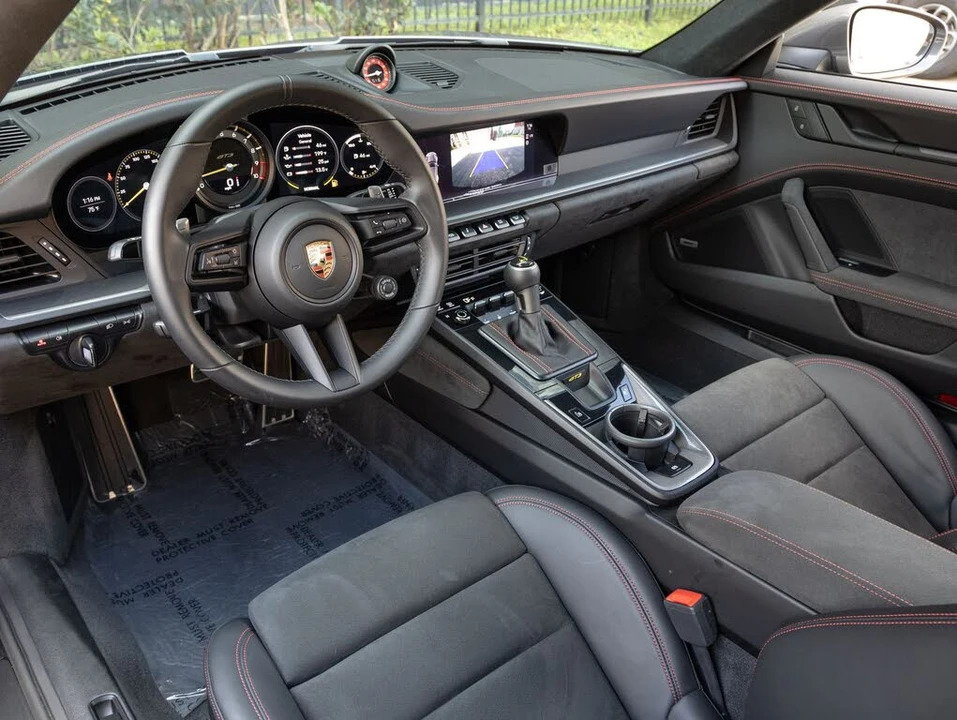 2022 Porsche 992 GT3 - Image 4 of 31