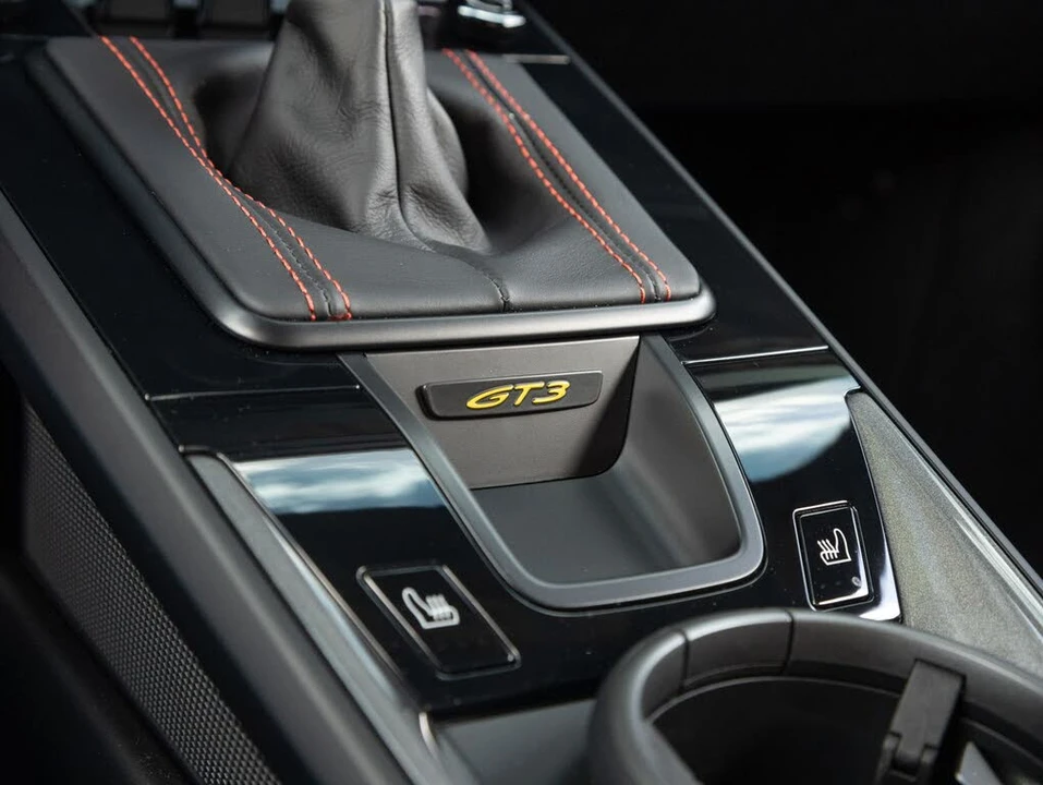 2022 Porsche 992 GT3 - Image 29 of 31