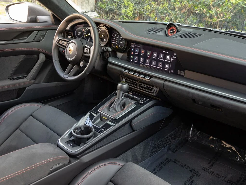 2022 Porsche 992 GT3 - Image 12 of 31