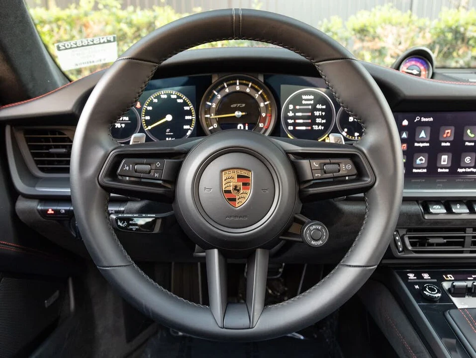 2022 Porsche 992 GT3 - Image 13 of 31