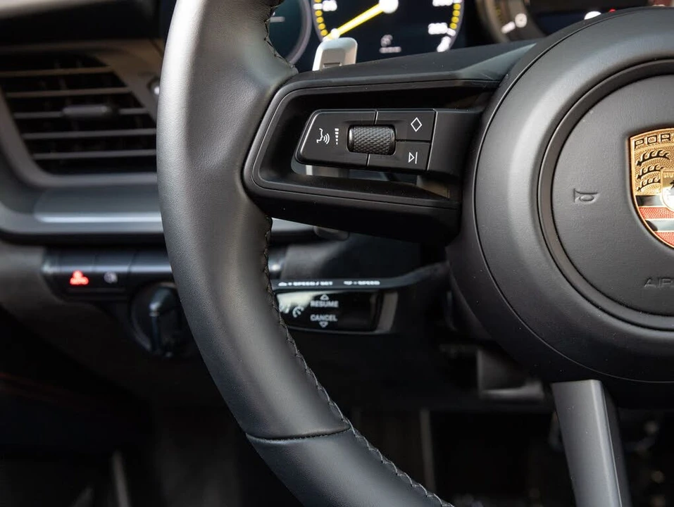 2022 Porsche 992 GT3 - Image 15 of 31