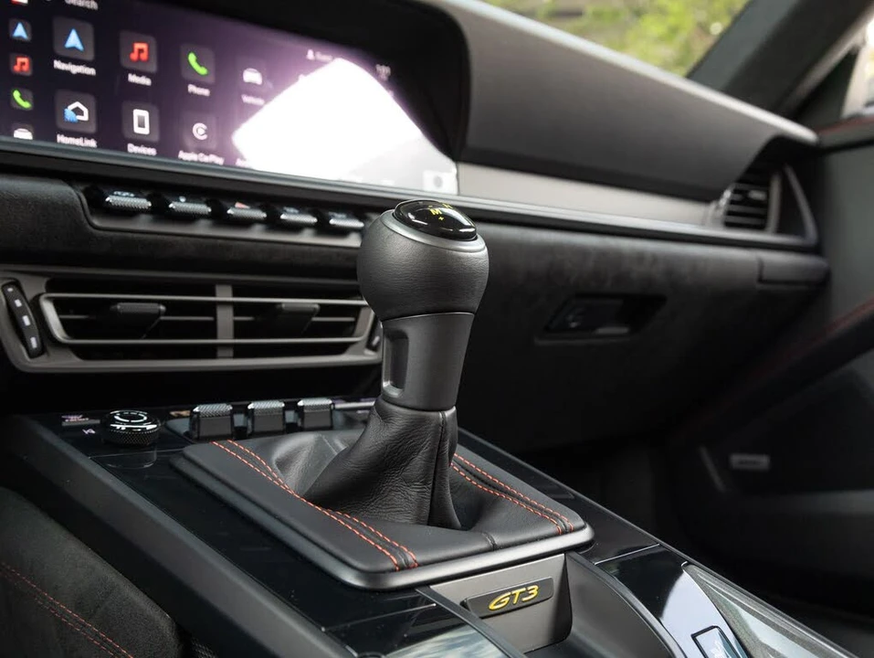 2022 Porsche 992 GT3 - Image 28 of 31