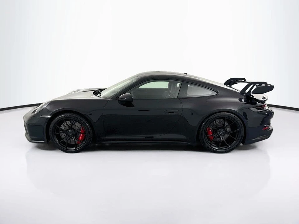 2022 Porsche 992 GT3 - Image 8 of 31