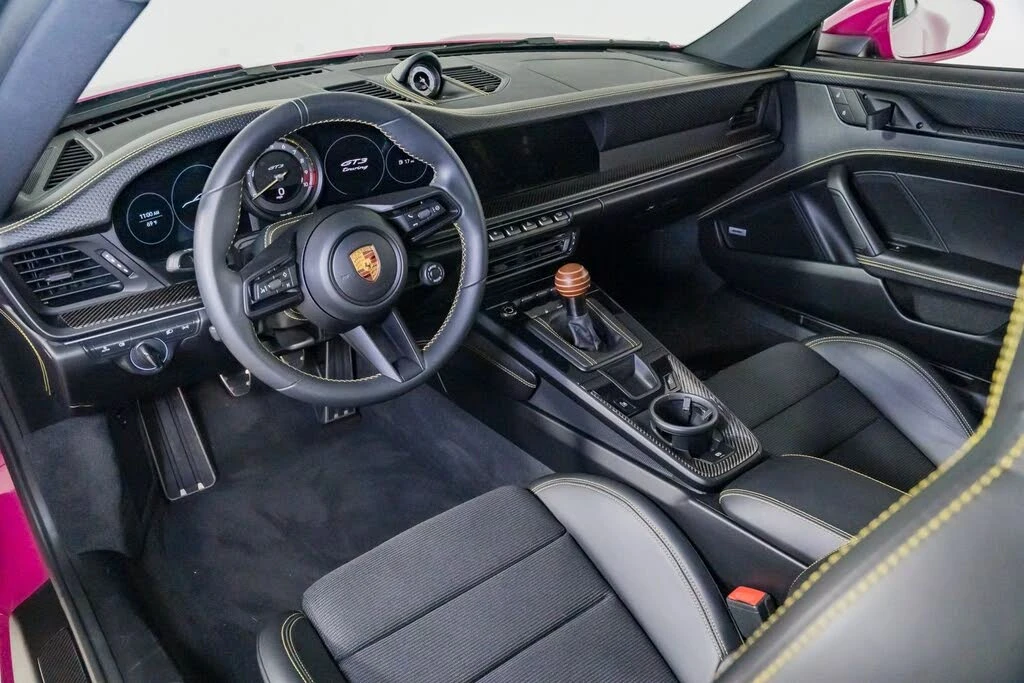 2022 Porsche 992 GT3 - Image 18 of 31