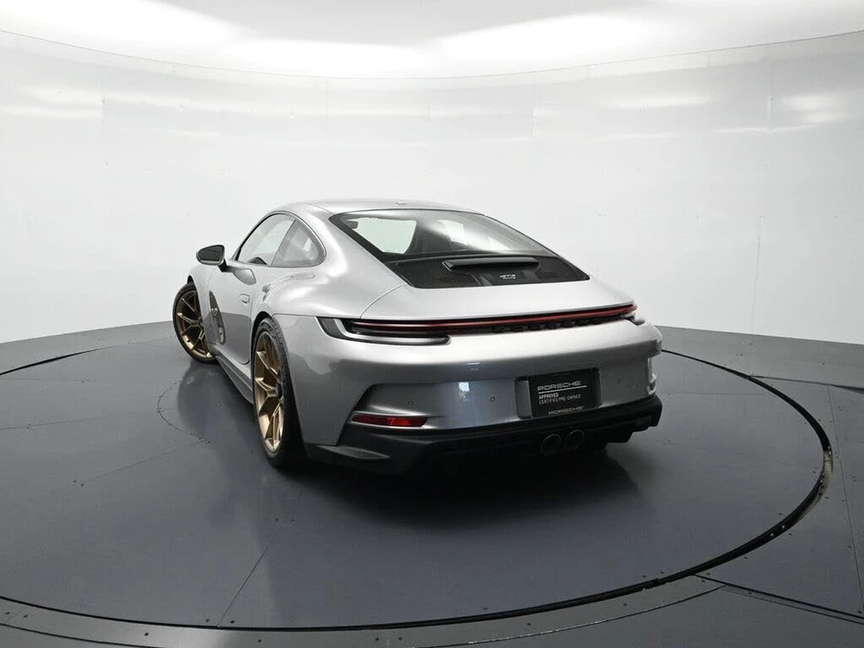 2022 Porsche 992 GT3 - Image 25 of 31