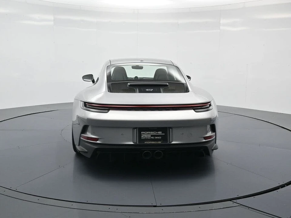 2022 Porsche 992 GT3 - Image 27 of 31