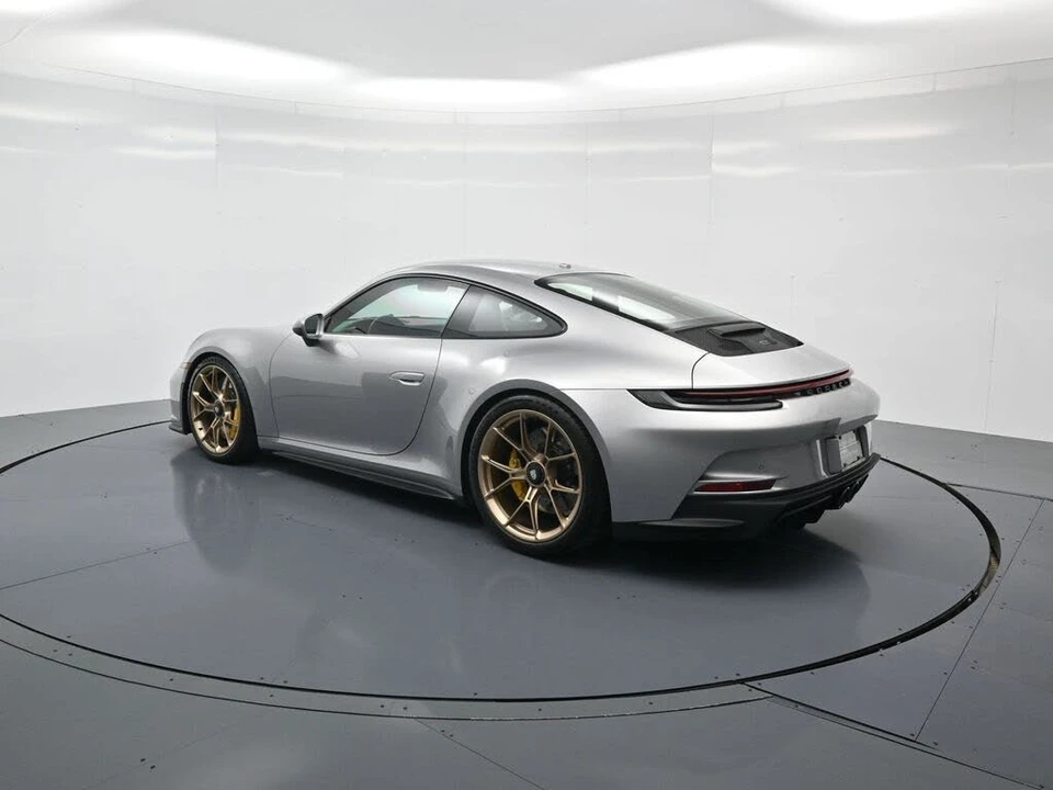 2022 Porsche 992 GT3 - Image 3 of 31