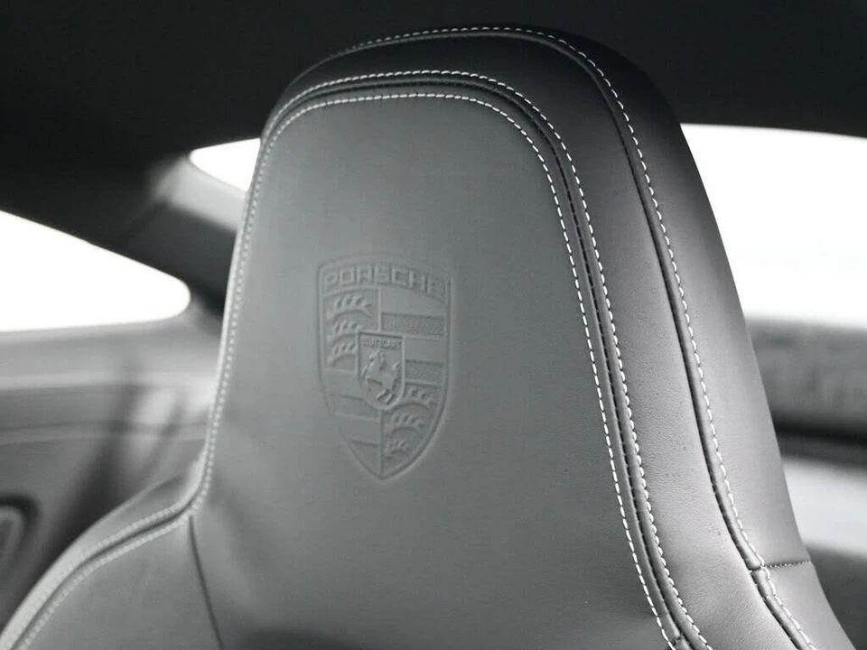 2022 Porsche 992 GT3 - Image 18 of 31
