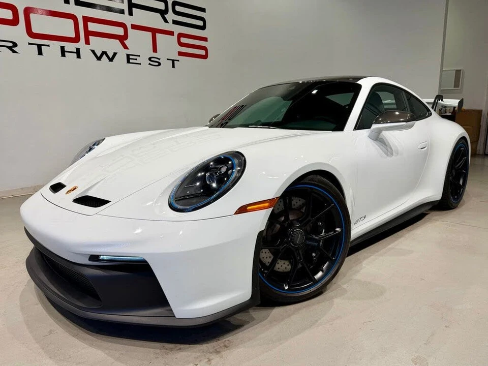 2022 Porsche 992 GT3 - Image 3 of 31
