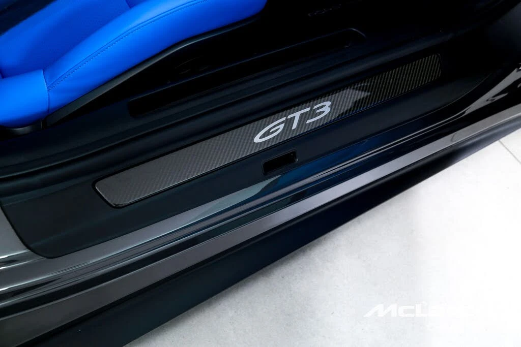 2022 Porsche 992 GT3 - Image 23 of 31
