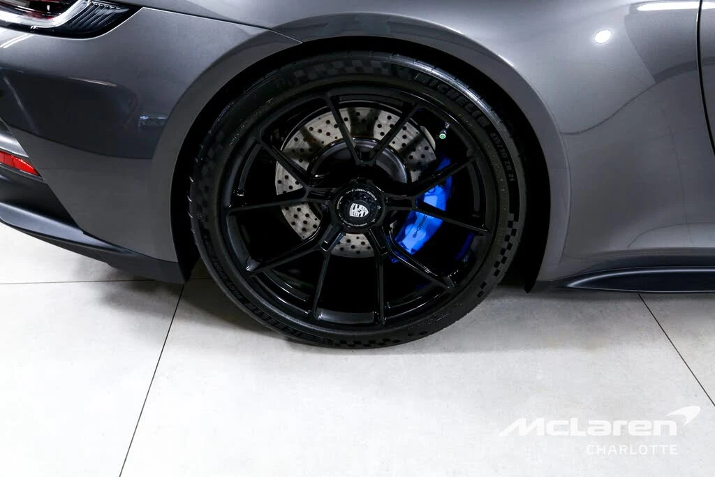 2022 Porsche 992 GT3 - Image 26 of 31