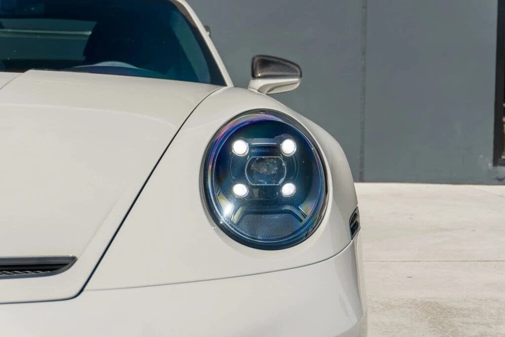2022 Porsche 992 GT3 - Image 29 of 31