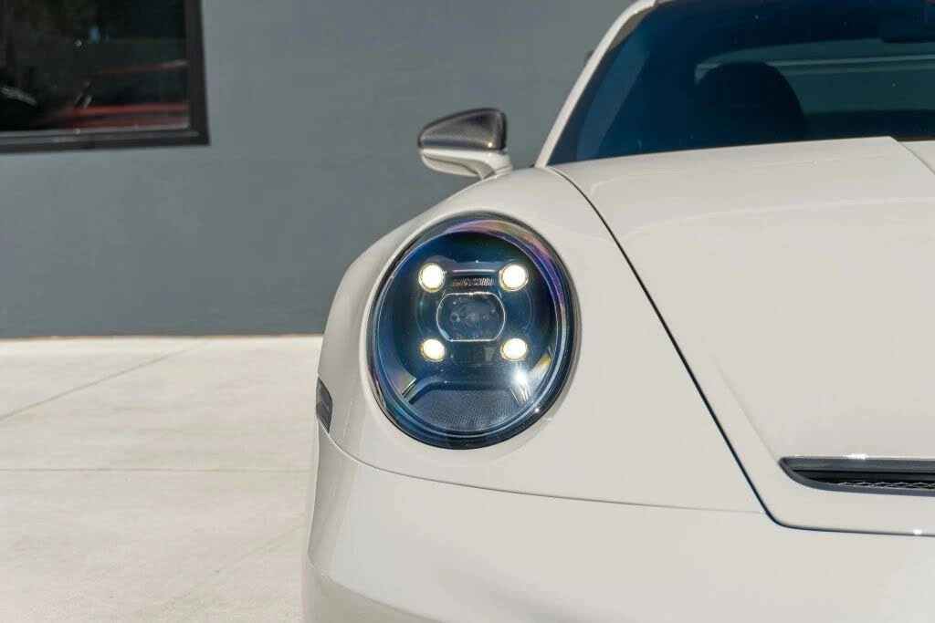 2022 Porsche 992 GT3 - Image 30 of 31