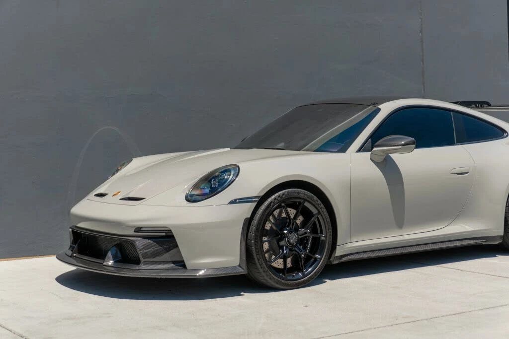 2022 Porsche 992 GT3 - Image 18 of 31