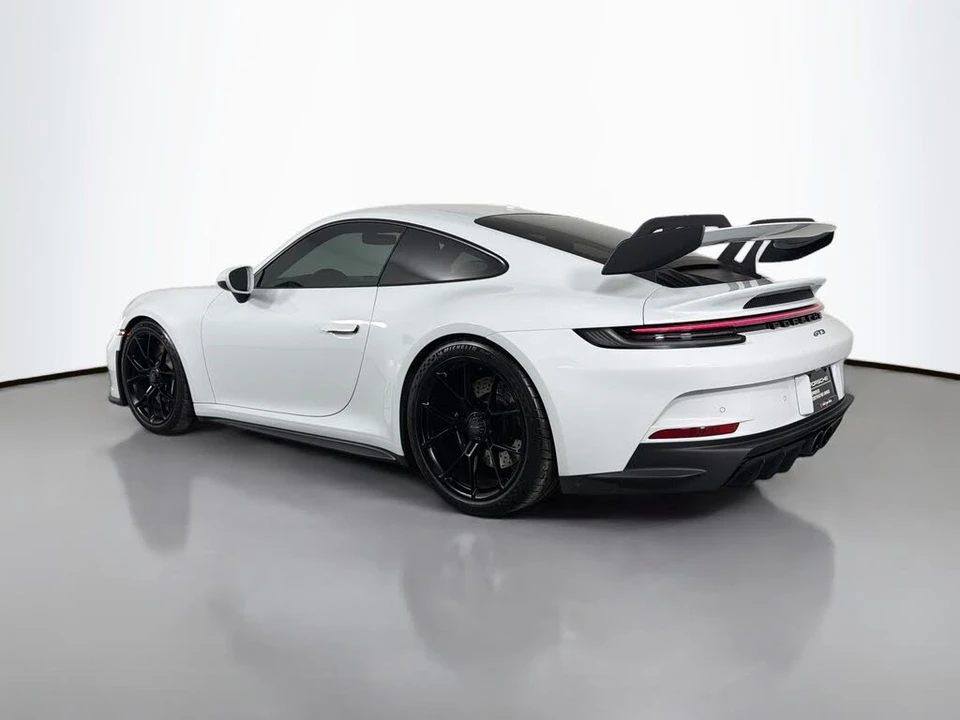 2022 Porsche 992 GT3 - Image 3 of 6