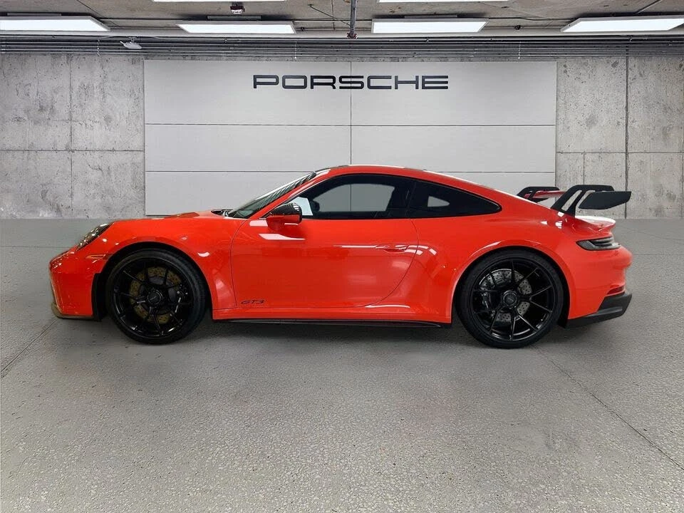 2022 Porsche 992 GT3 - Image 2 of 31