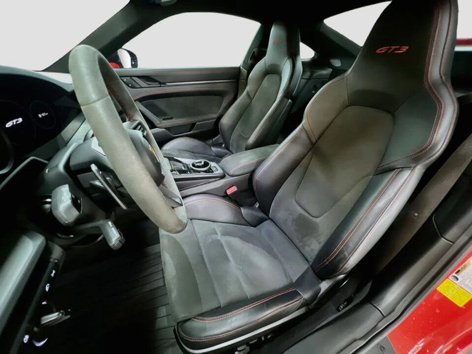 2022 Porsche 992 GT3 - Image 5 of 31