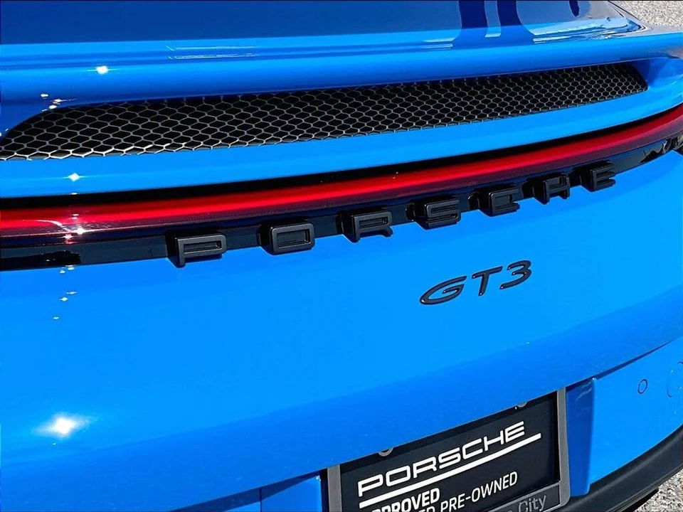 2022 Porsche 992 GT3 - Image 22 of 25