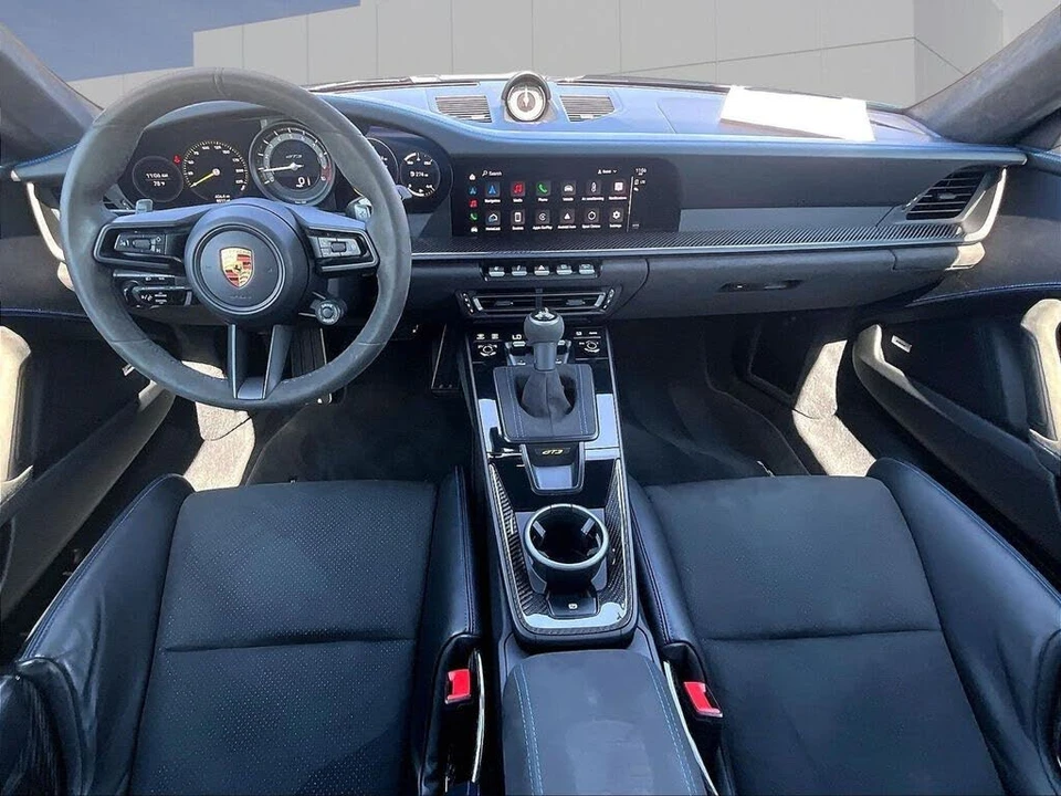 2022 Porsche 992 GT3 - Image 14 of 25