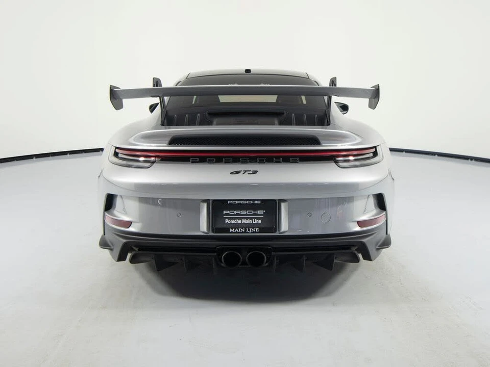 2022 Porsche 992 GT3 - Image 10 of 31