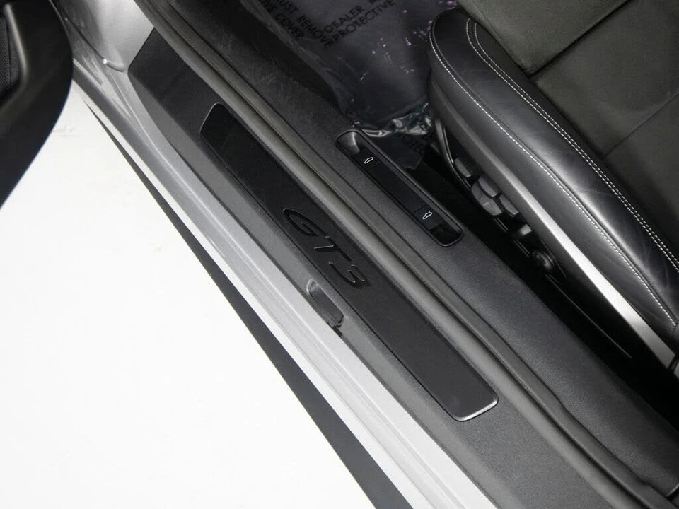2022 Porsche 992 GT3 - Image 20 of 31