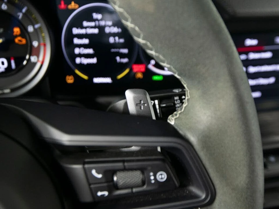 2022 Porsche 992 GT3 - Image 23 of 31