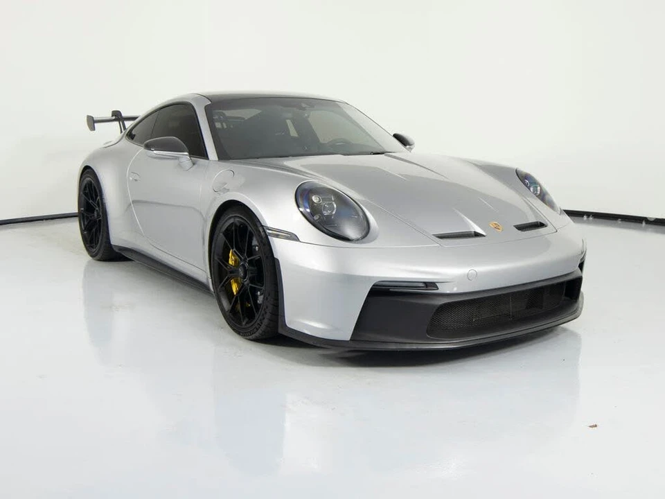 2022 Porsche 992 GT3 - Image 13 of 31