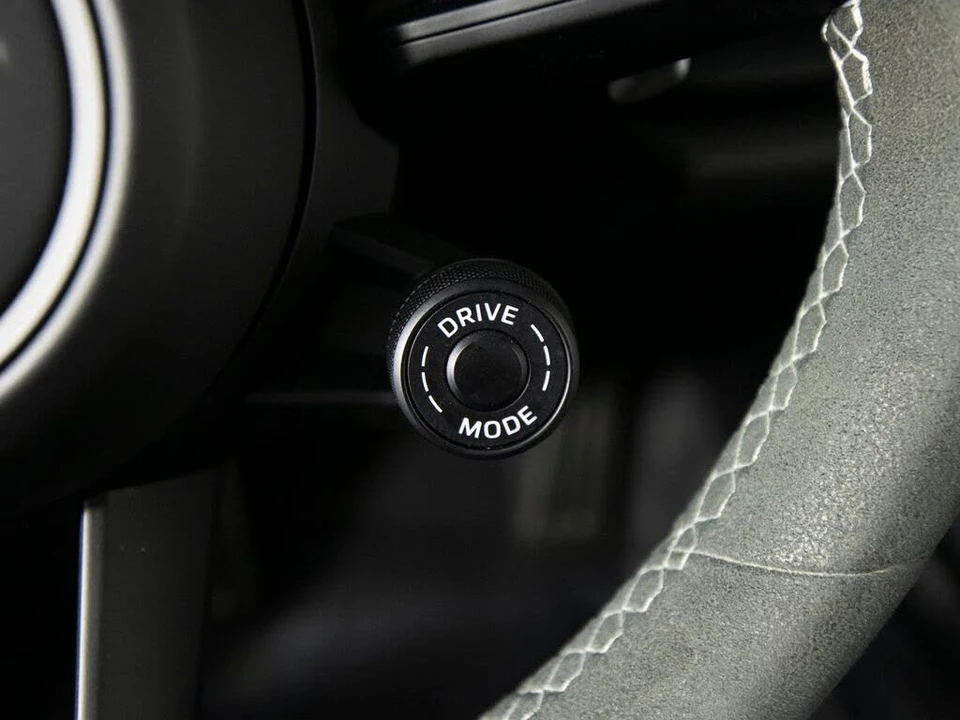 2022 Porsche 992 GT3 - Image 24 of 31