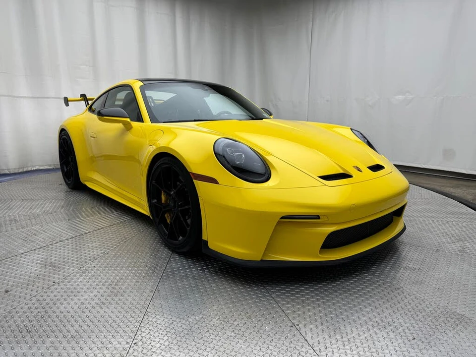 2022 Porsche 992 GT3 - Image 16 of 31