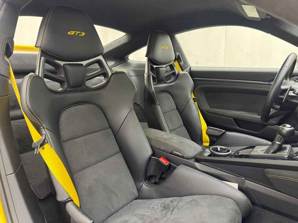 2022 Porsche 992 GT3 - Image 29 of 31