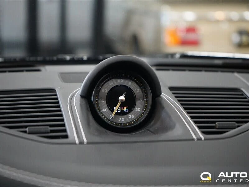 2022 Porsche 992 GT3 - Image 27 of 31