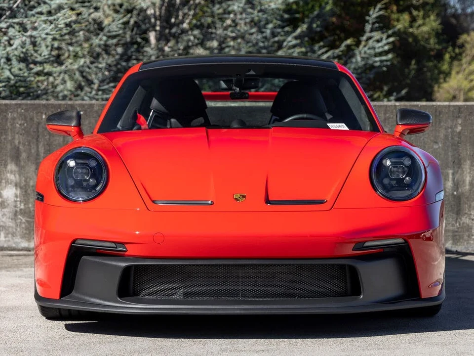 2022 Porsche 992 GT3 - Image 8 of 31