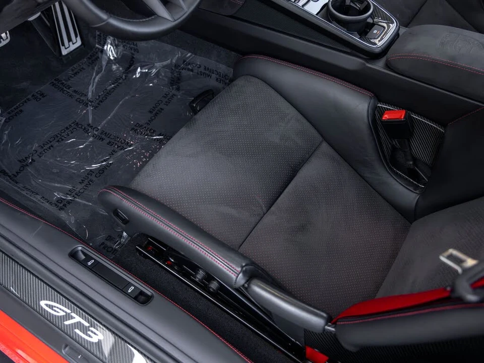 2022 Porsche 992 GT3 - Image 30 of 31