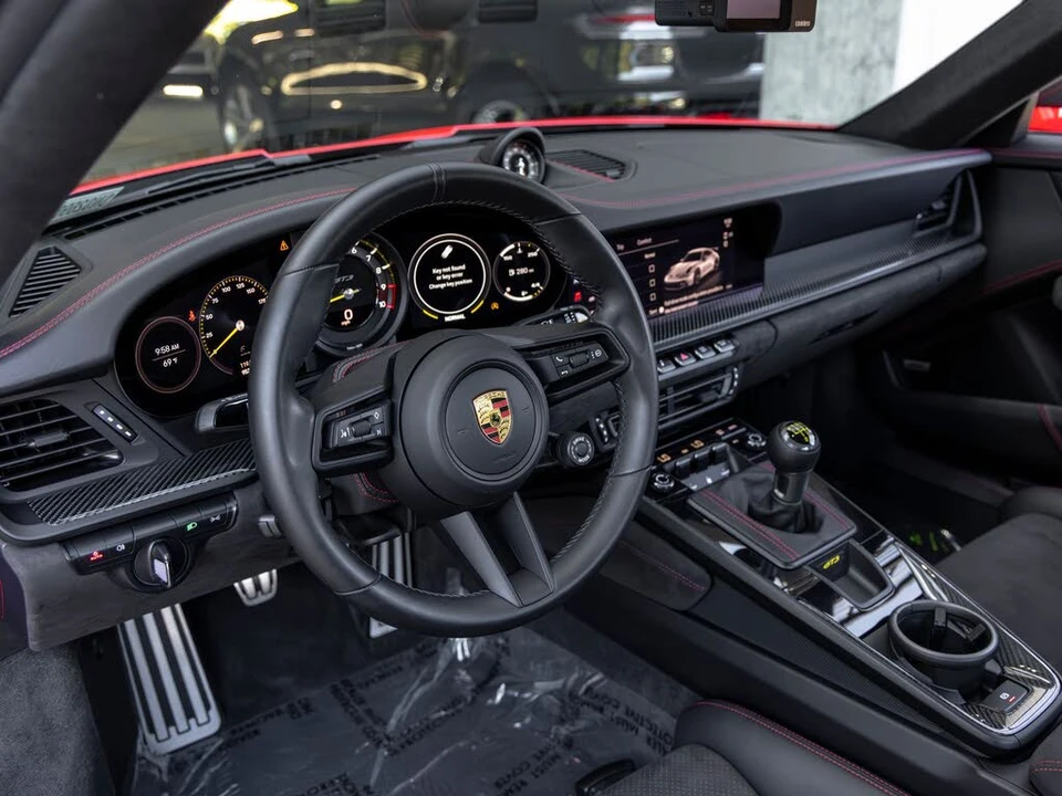 2022 Porsche 992 GT3 - Image 4 of 31