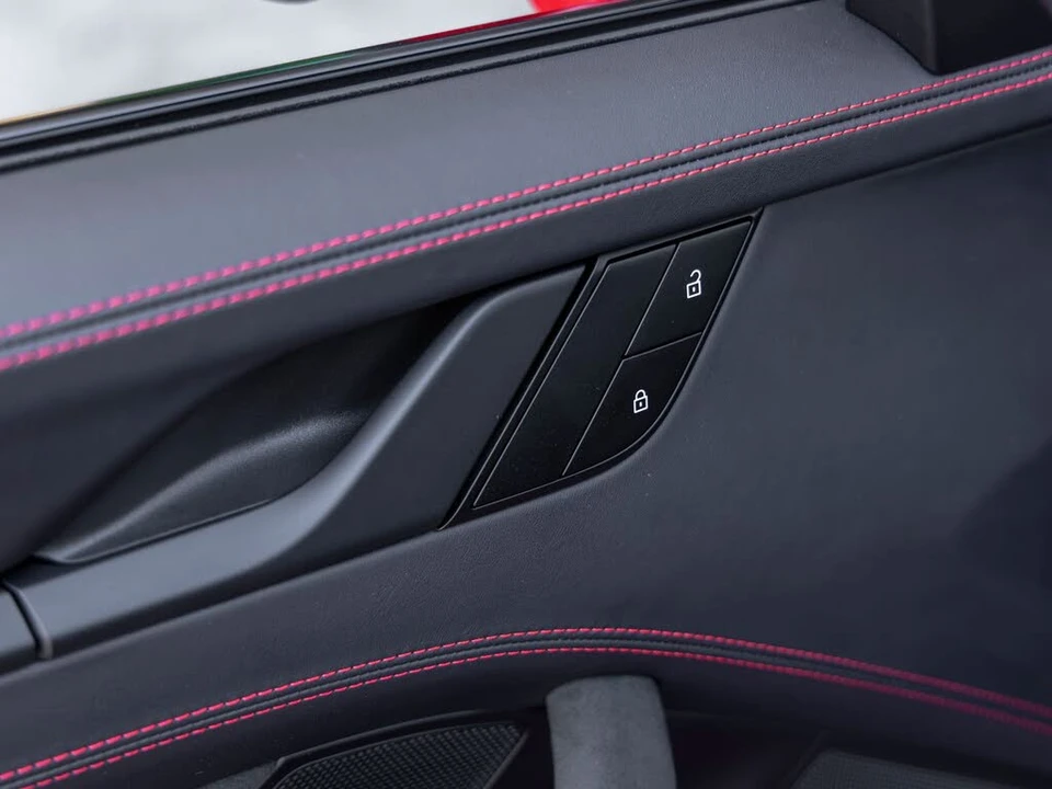 2022 Porsche 992 GT3 - Image 25 of 31