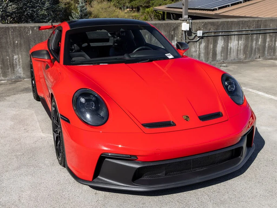 2022 Porsche 992 GT3 - Image 15 of 31