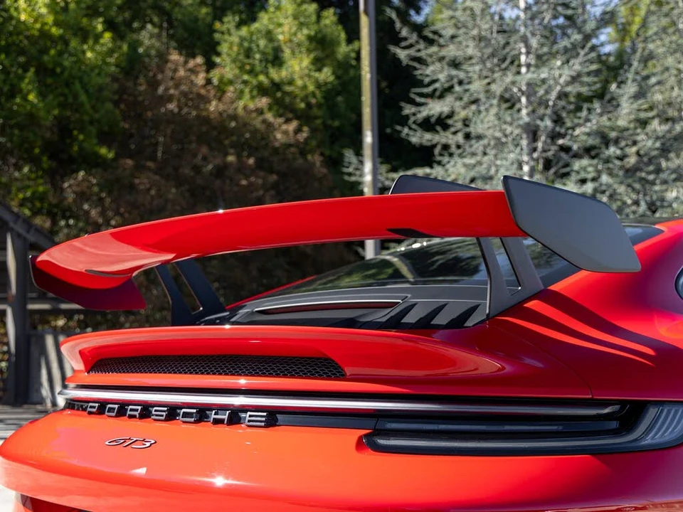 2022 Porsche 992 GT3 - Image 21 of 31