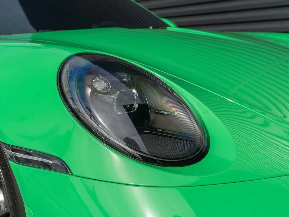 2022 Porsche 992 GT3 - Image 13 of 31