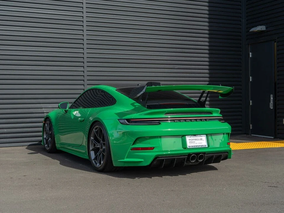 2022 Porsche 992 GT3 - Image 3 of 31