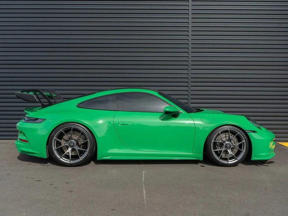 2022 Porsche 992 GT3 - Image 8 of 31