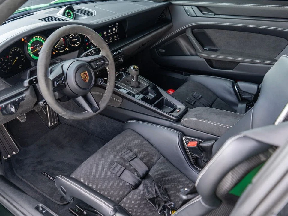 2022 Porsche 992 GT3 - Image 5 of 31