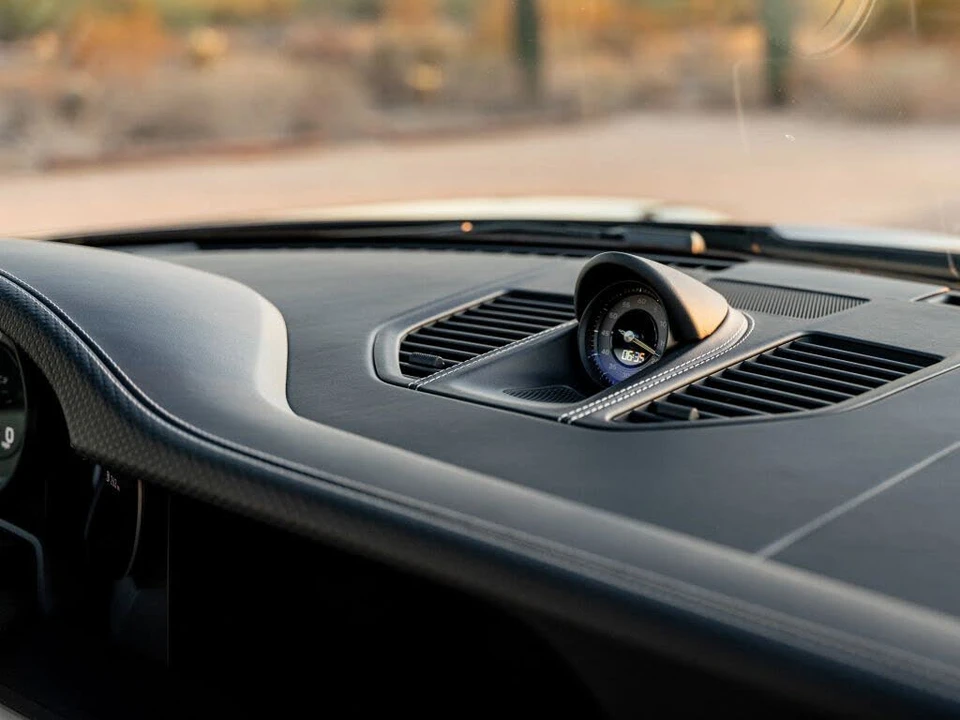 2022 Porsche 992 GT3 - Image 20 of 31