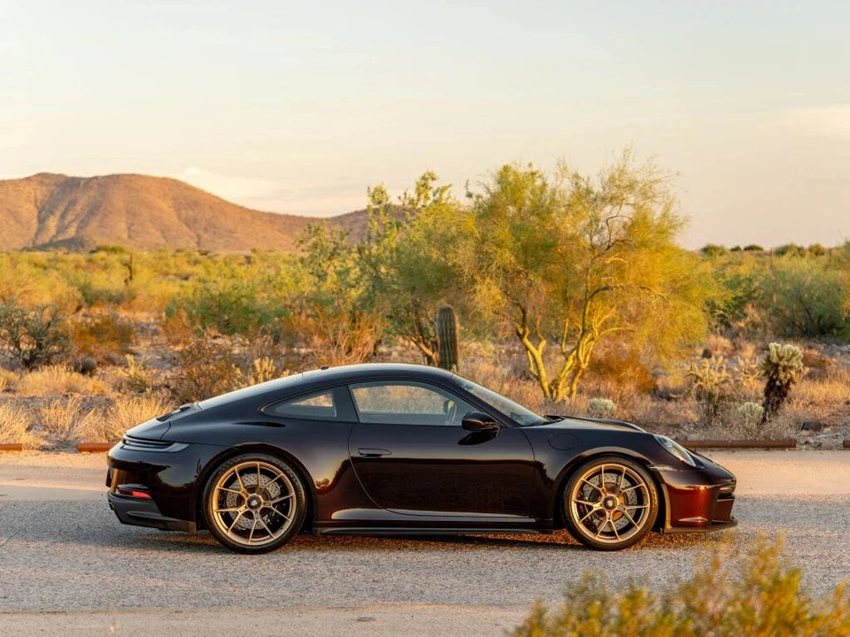 2022 Porsche 992 GT3 - Image 9 of 31