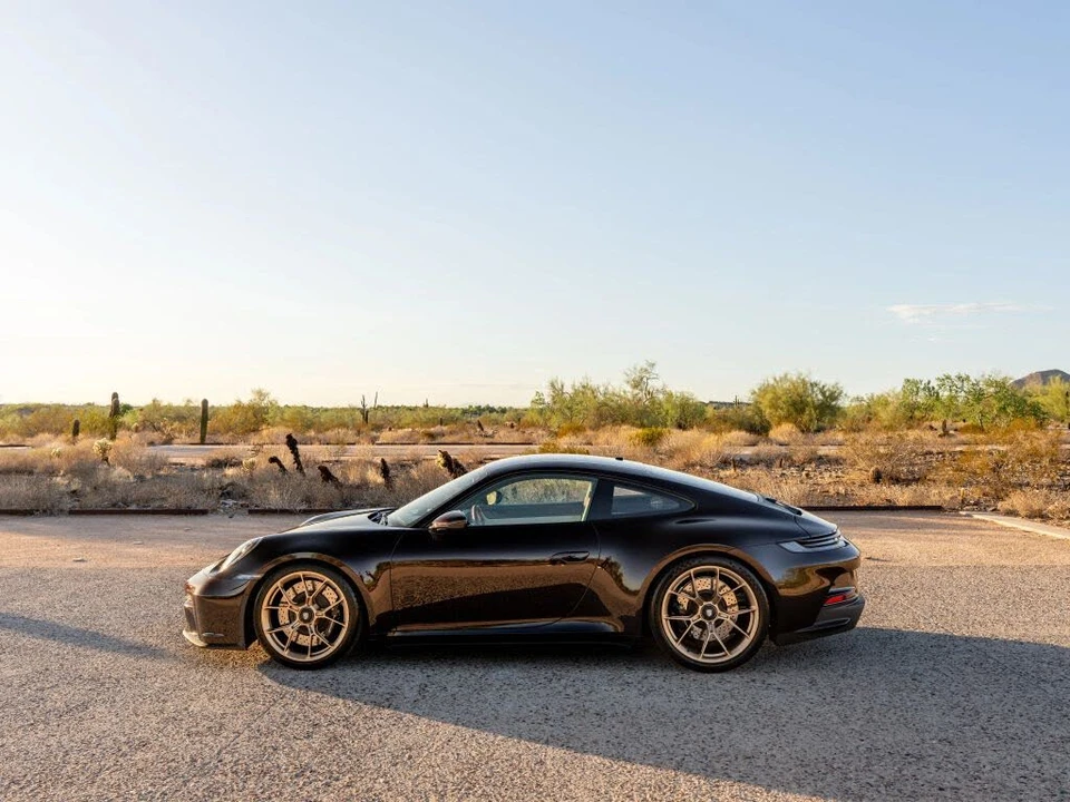 2022 Porsche 992 GT3 - Image 26 of 31