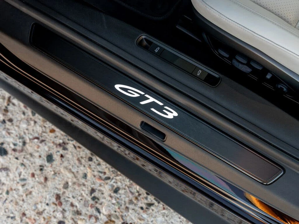 2022 Porsche 992 GT3 - Image 21 of 31