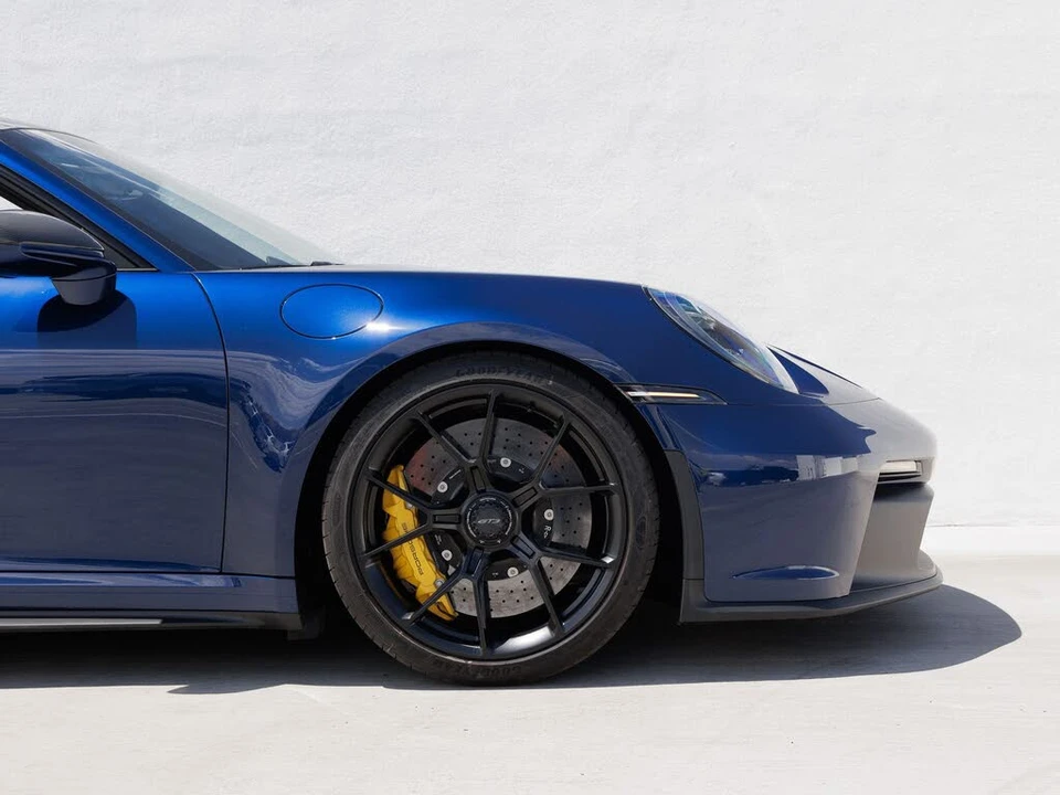 2022 Porsche 992 GT3 - Image 11 of 31